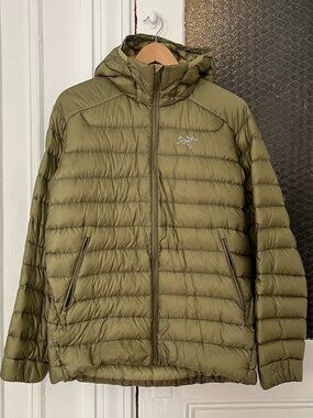 Arcteryx Men’s Cerium Hooded Down Jacket